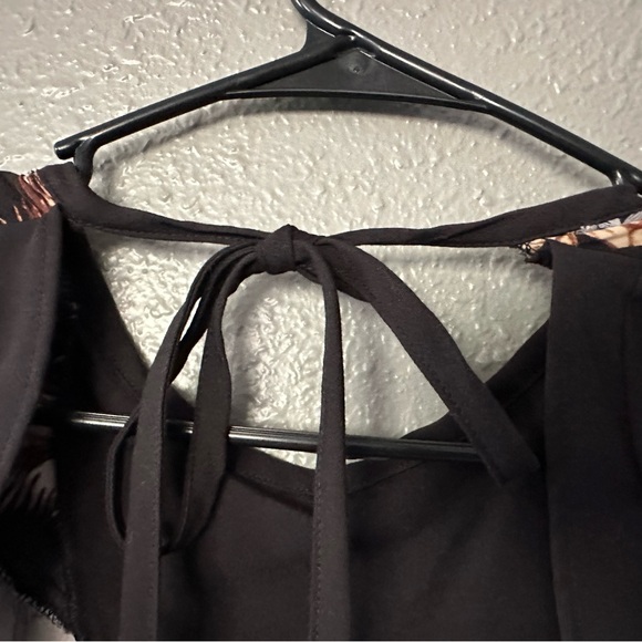 Vintage Black Floral Short Sleeve Midi Dress with Pockets Size Small Preloved - Picture 7 of 16